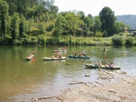  Canoe Picnic